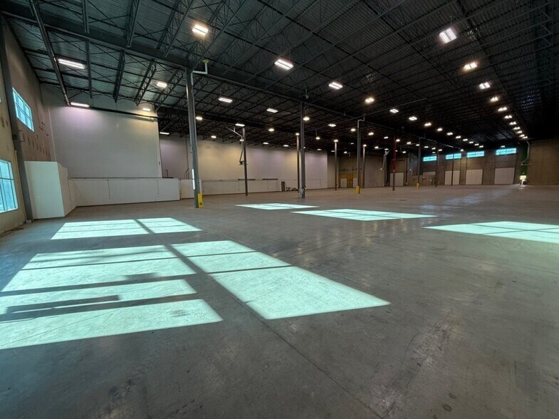 More Photos Of 27515 56th Ave, Langley Twp Warehouse For Lease