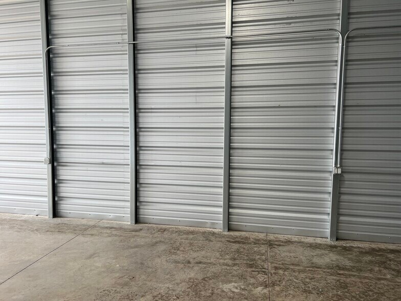 More Photos Of 7646 Conifer Ct, De Forest Warehouse For Lease