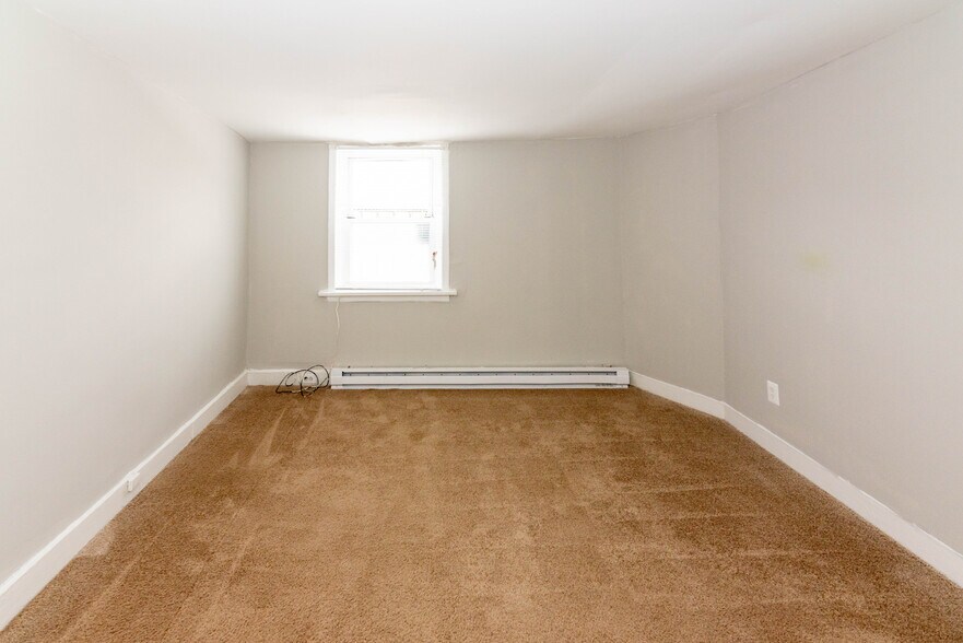 More Photos Of 50 W Biddle St, Baltimore Apartments For Sale