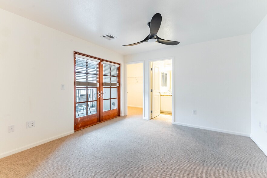 More Photos Of 6415 S Tenaya Way, Las Vegas Light Distribution For Lease