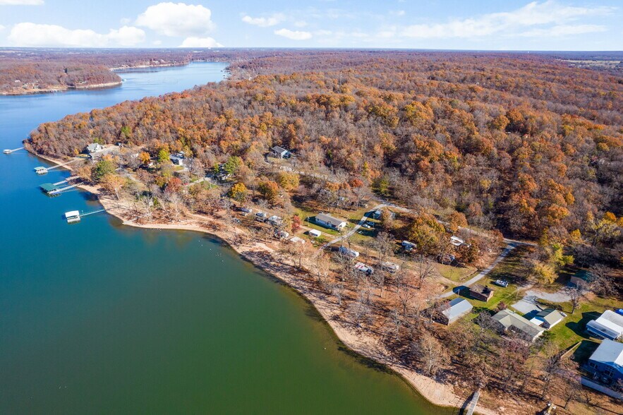 More Photos Of 53910 N Ridenour Loop, Afton Manufactured Housing Mobile Home Park For Sale