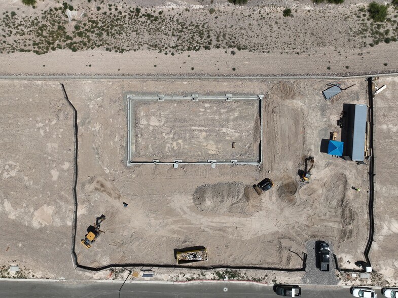 More Photos Of 7761 N Canyon Creek, El Paso Medical For Sale