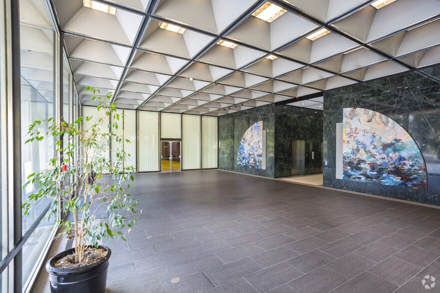 More Photos Of 3700 Wilshire Blvd, Los Angeles Office For Lease