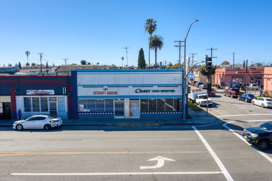 More Photos Of 1900-1902 E Anaheim St, Long Beach Storefront For Sale