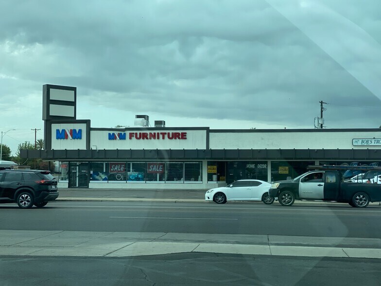 More Photos Of 2341 E Indian School Rd, Phoenix Freestanding For Lease