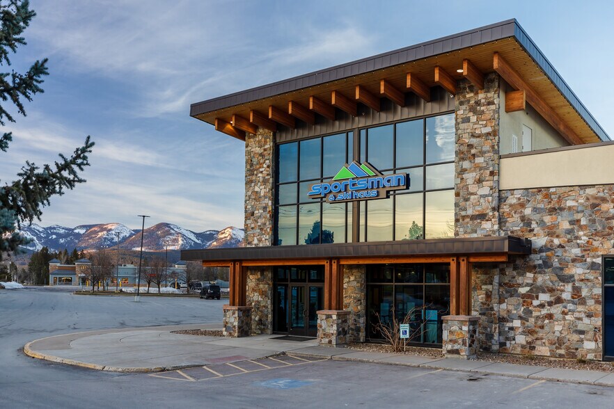 More Photos Of 6475 US Highway 93 S, Whitefish Unknown For Lease