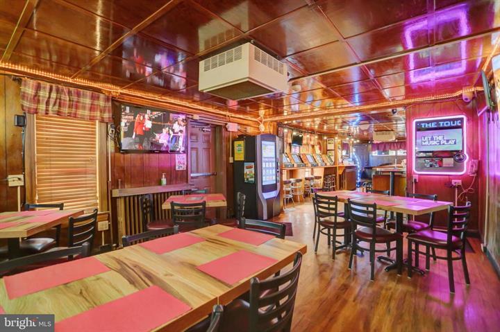 More Photos Of 401 S Main St, Chambersburg Storefront Retail Residential For Sale