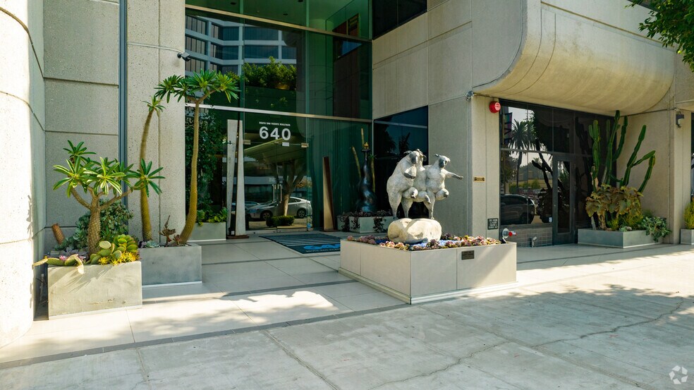 More Photos Of 640 S San Vicente Blvd, Los Angeles Medical For Lease