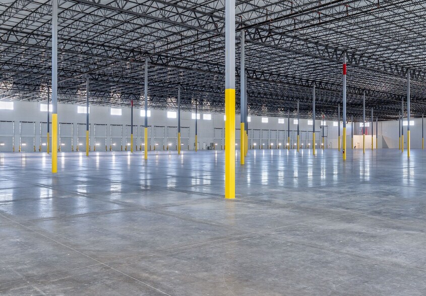 More Photos Of 1409 W Gowen Rd, Boise Industrial For Lease