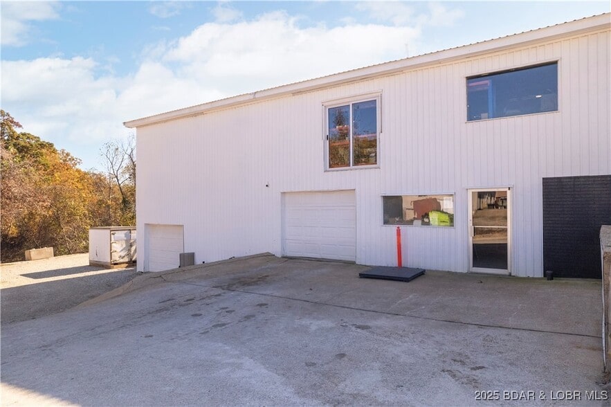 More Photos Of 706 N Main St, Gravois Mills General Retail For Sale