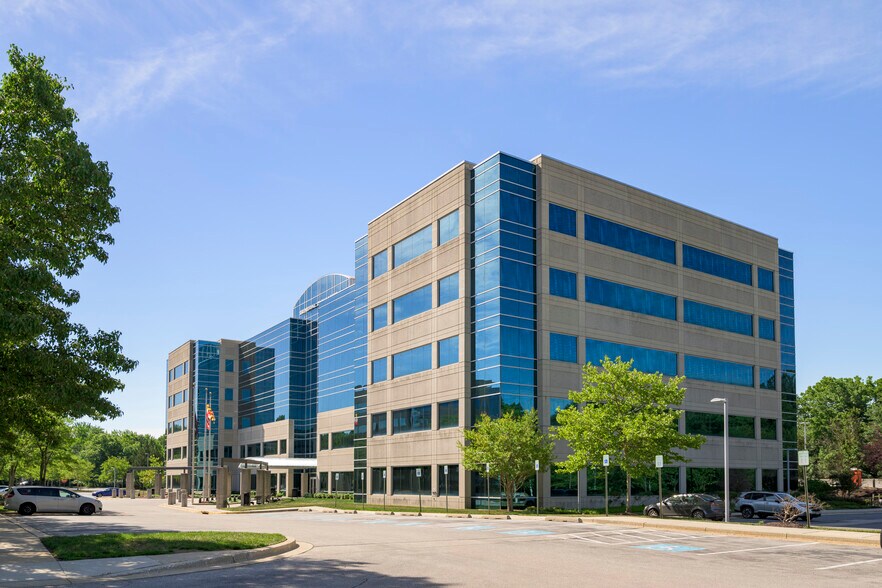 More Photos Of 2711 Technology Dr, Annapolis Junction Office For Lease