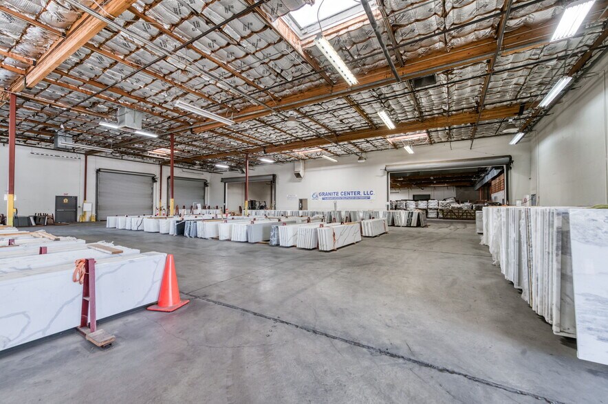 More Photos Of 5333 N Cornelia Ave, Fresno Warehouse For Sale