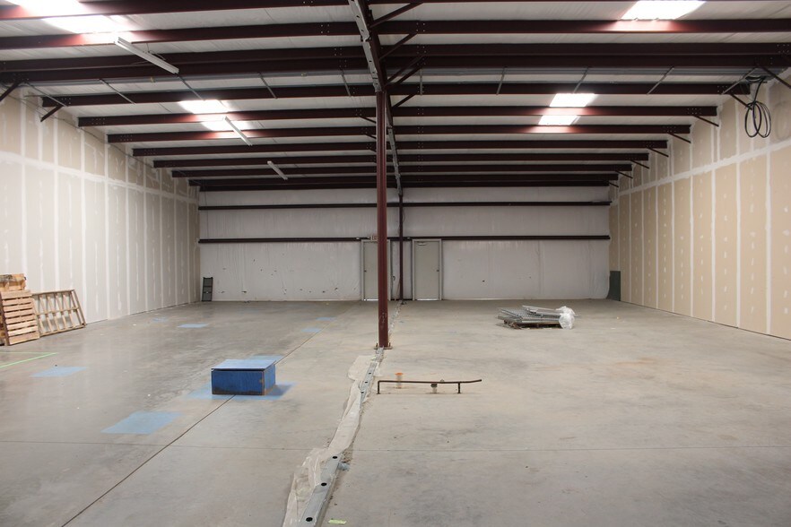 More Photos Of 2917 Riverwest Dr, Augusta Industrial For Lease