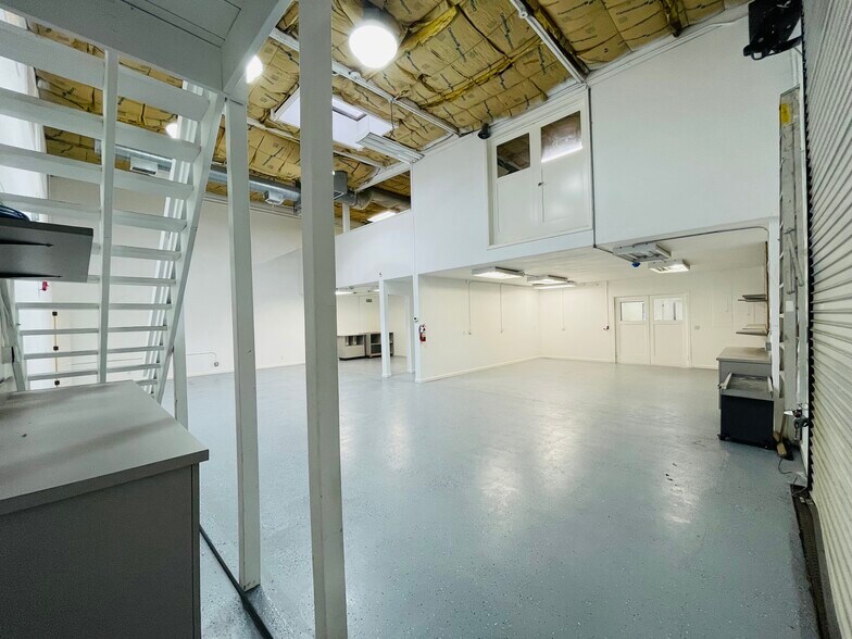 More Photos Of 1925 Francisco Blvd E, San Rafael Light Manufacturing For Lease