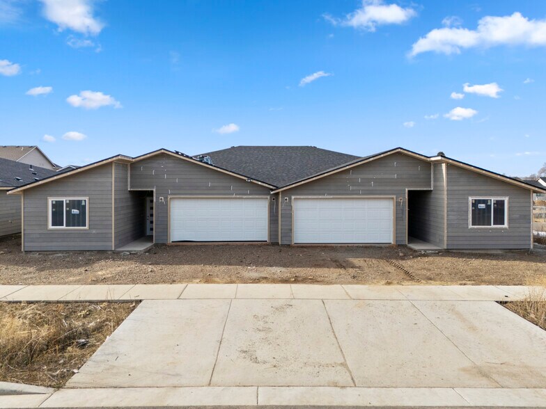 More Photos Of 1715 N Selkirk Rd, Spokane Valley Apartments For Sale