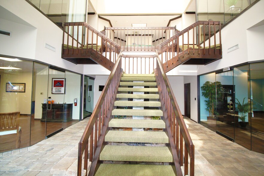 More Photos Of 4811 Atlantic Blvd, Jacksonville Office For Lease