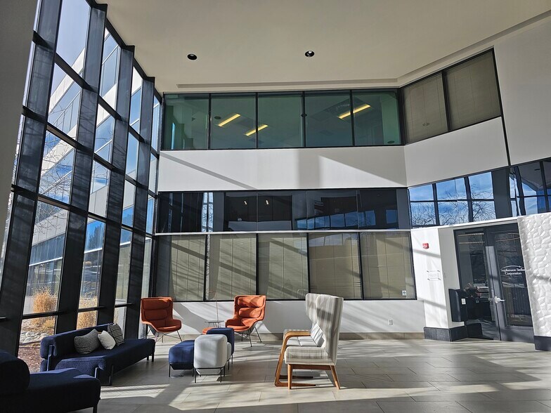 More Photos Of 5575 Tech Center Dr, Colorado Springs Office For Lease