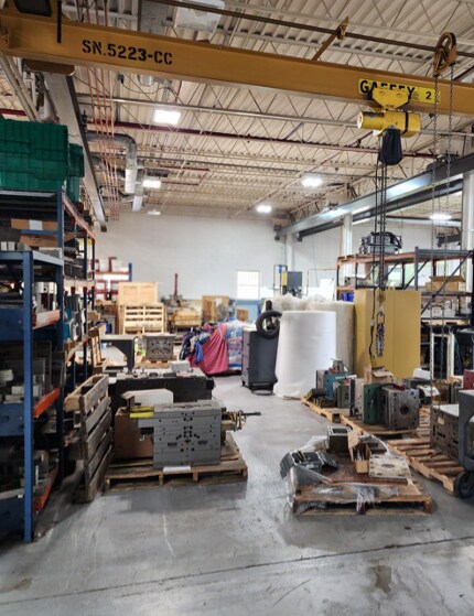 More Photos Of 55 Marshall St, Leominster Distribution For Sale