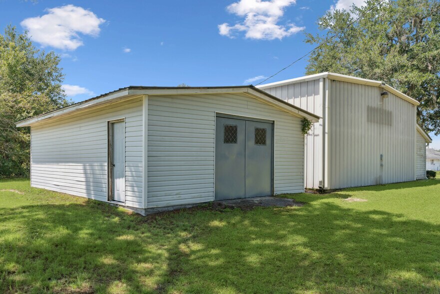 More Photos Of 26754 US-82, Waynesville Light Distribution For Sale