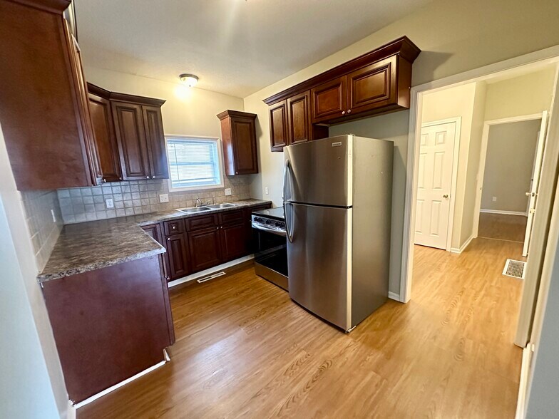 More Photos Of 6310-6312 Raytown Rd, Raytown Apartments For Sale