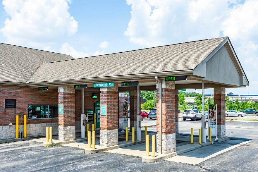 More Photos Of 23455 Eureka Rd, Taylor Bank For Sale