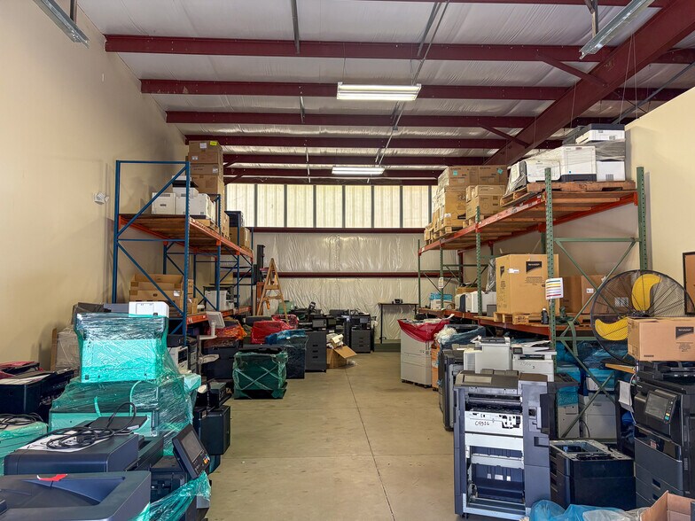 More Photos Of 9481 Industrial Center Dr, Ladson Flex For Lease
