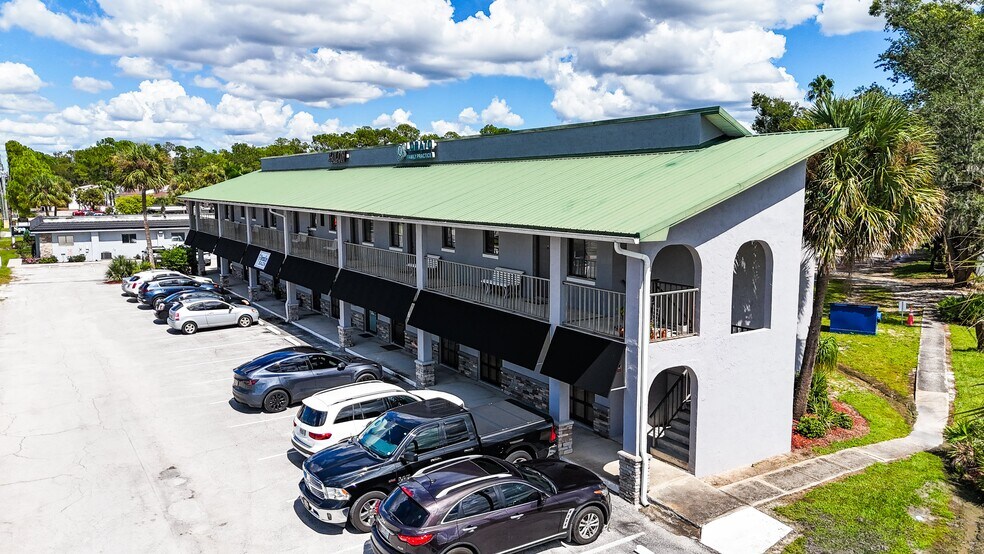 More Photos Of 101 Overlook Dr, Winter Haven Storefront Retail Residential For Sale