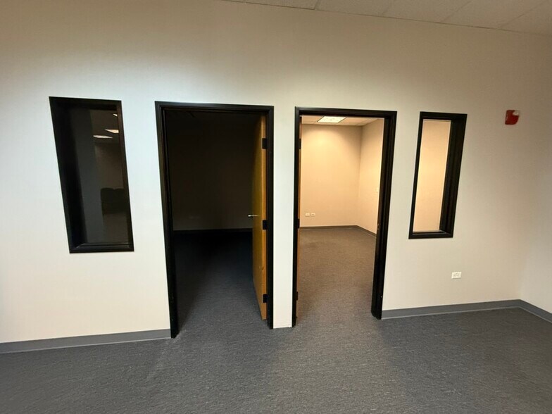 More Photos Of 1408 Horizon Ave, Lafayette Research And Development For Lease