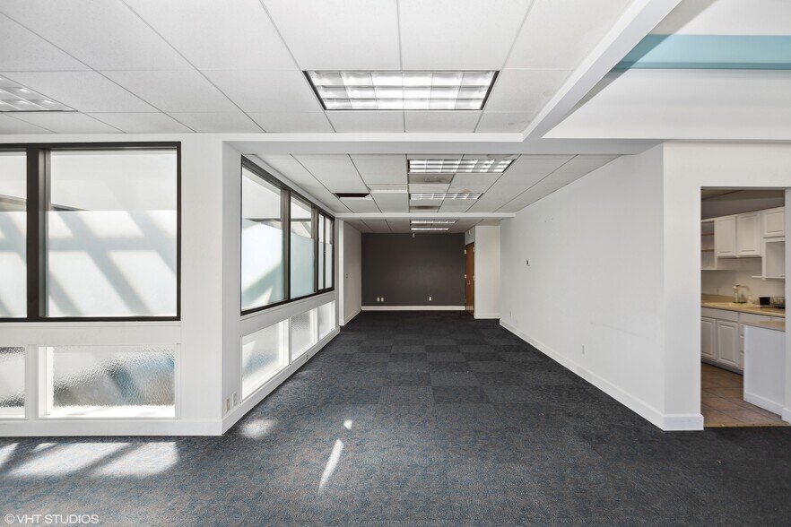 More Photos Of 875 Sansome St, San Francisco Office For Sale