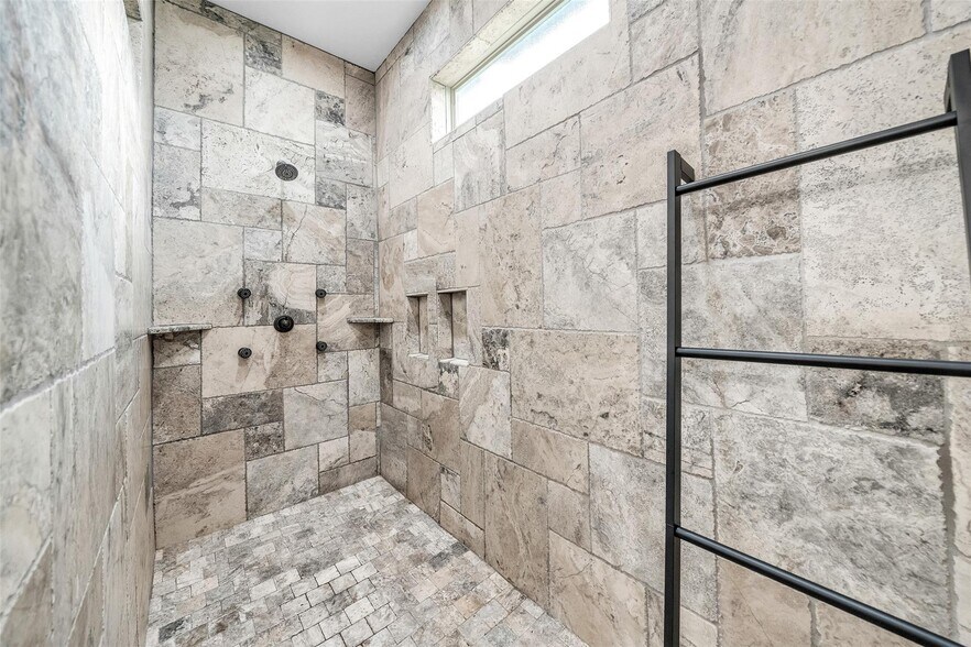 More Photos Of 7839 Blanchard Way, Fort Worth Specialty For Sale