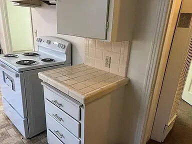 More Photos Of 301 E Morris Ave, Modesto Apartments For Sale