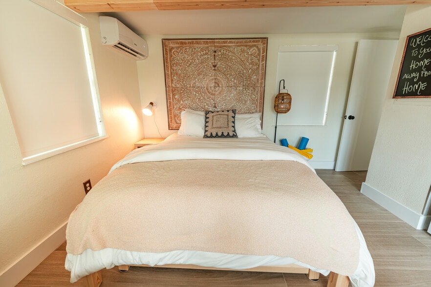More Photos Of 2502 Tamarind Dr, Hutchinson Island Hotel For Sale