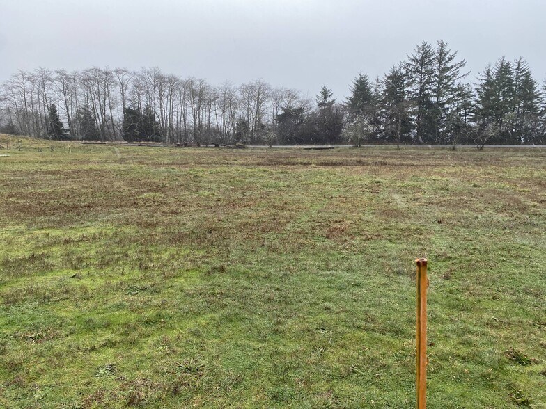 Primary Photo Of 2 Hughes ln, Ilwaco Land For Lease