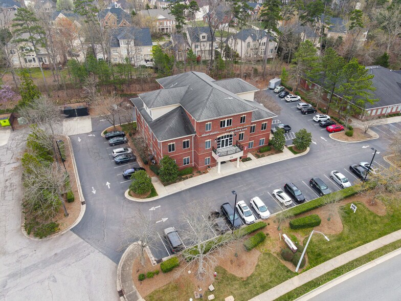 More Photos Of 3731 NW Cary Pky, Cary Medical For Sale