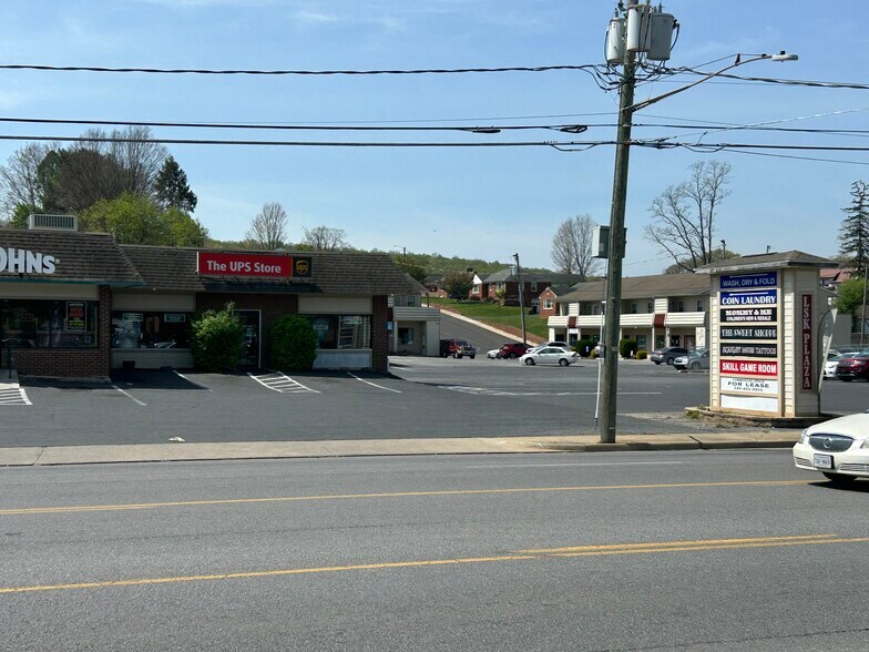 More Photos Of 644 Greenville Ave, Staunton Freestanding For Sale
