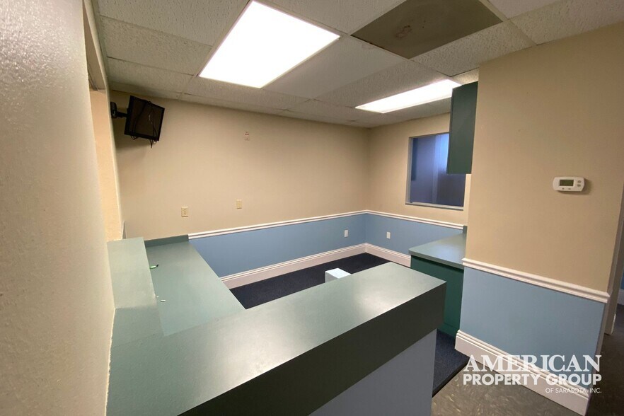 More Photos Of 201 4th Ave, Bradenton Medical For Lease
