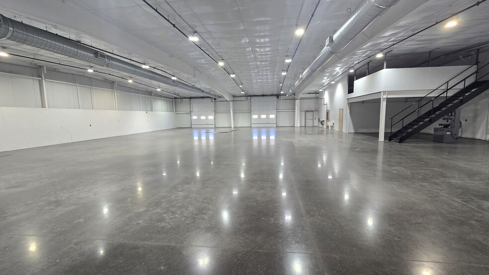 Primary Photo Of 197 Thunder Rd, Mooresville Light Distribution For Lease