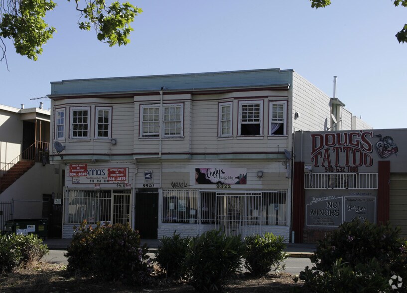 More Photos Of 9918-9922 International Blvd, Oakland General Retail For Sale