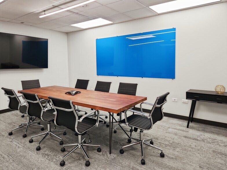 More Photos Of 1290 Broadway, Denver Coworking Space