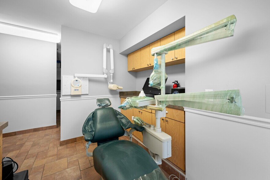 More Photos Of 10 Hunter Ave, Miller Place Office Residential For Sale