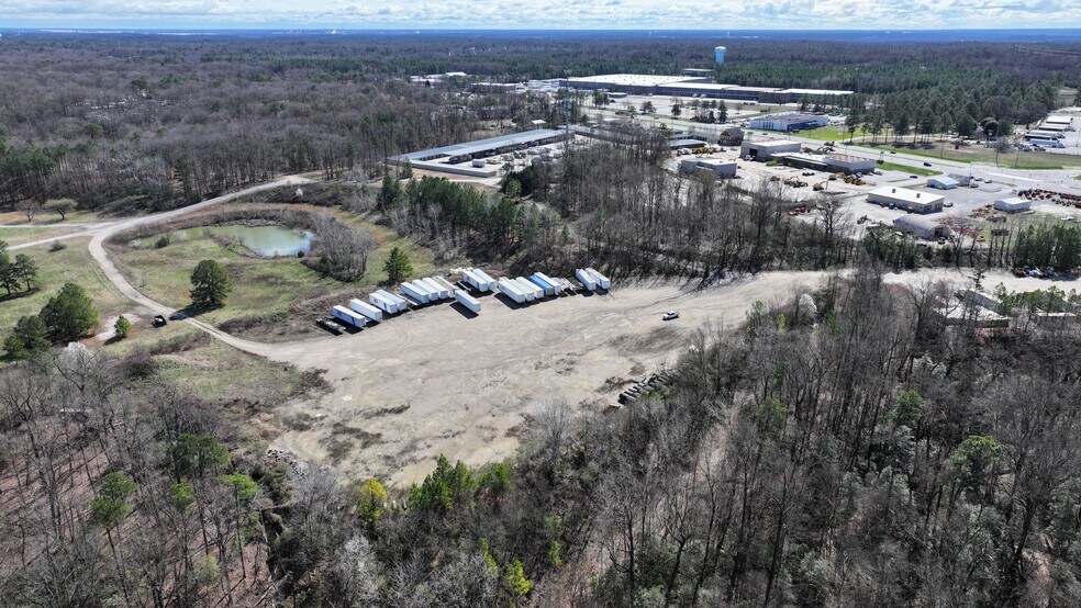 More Photos Of 1610 W Hundred Rd, Chester Land For Lease