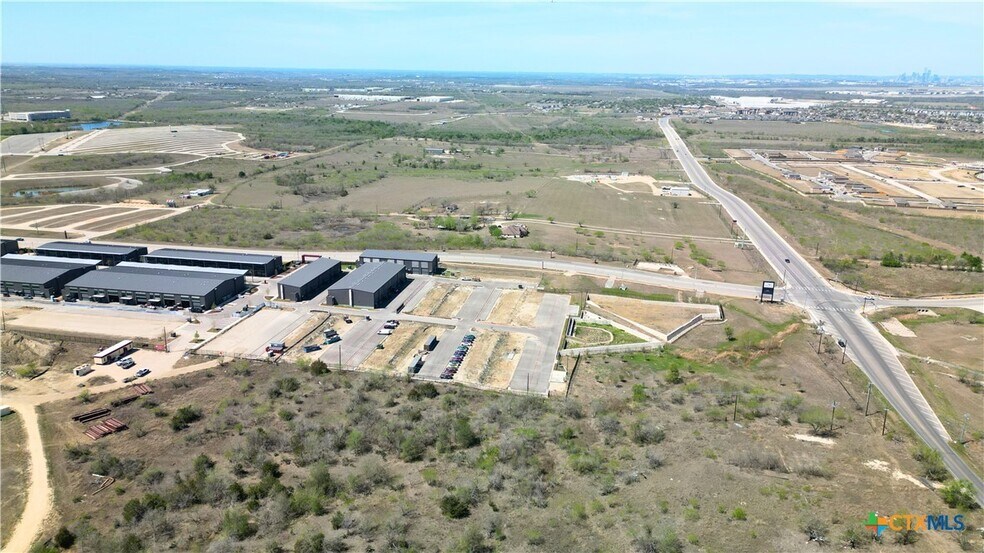 More Photos Of 7710 Elroy rd, Del Valle Land For Sale