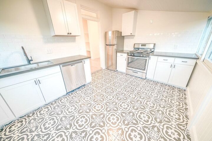 More Photos Of 1416-1418 Bath St, Santa Barbara Apartments For Sale