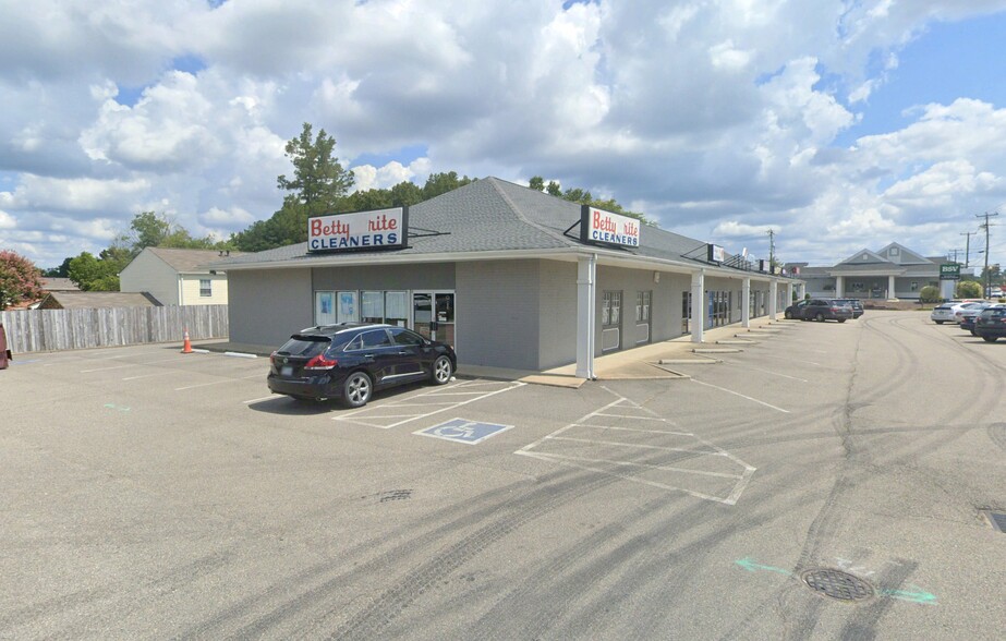 Primary Photo Of 4312-4320 W Hundred Rd, Chester Unknown For Lease