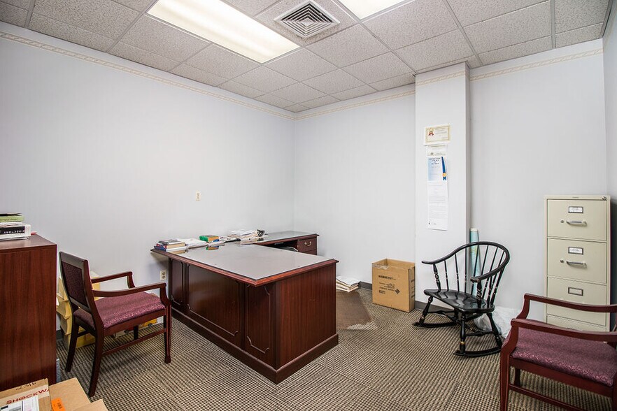 More Photos Of 699 Terryville Ave, Bristol Medical For Sale