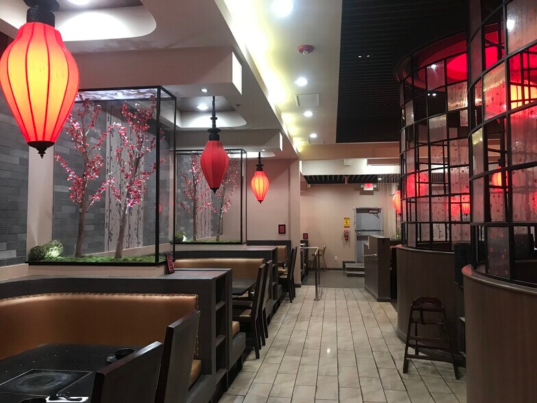 More Photos Of 1375 E Tropicana Ave, Las Vegas Restaurant For Lease
