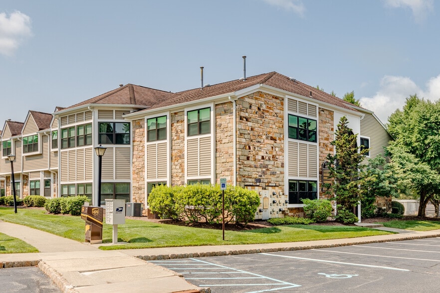 More Photos Of 490 Schooleys Mountain Rd, Hackettstown Medical For Sale