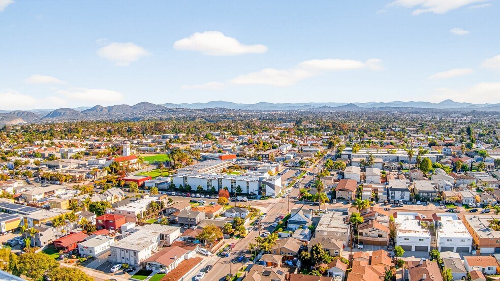 More Photos Of 4585 Felton St, San Diego Apartments For Sale