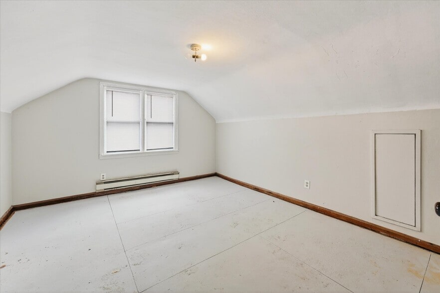 More Photos Of , Spencer Specialty For Sale