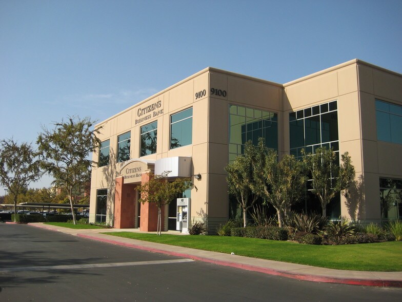 More Photos Of 9100 Ming Ave, Bakersfield Office For Lease